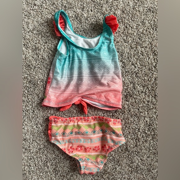 🍭Disney Moana infant two piece swim suit in size 12M - Picture 2 of 3